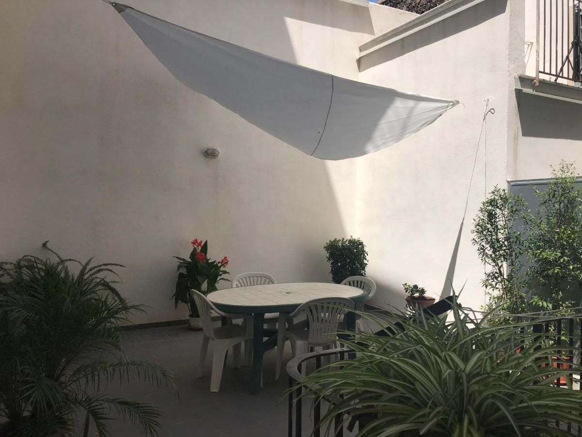 Chez Claudia - Relax In Catania City Center Exteriör bild